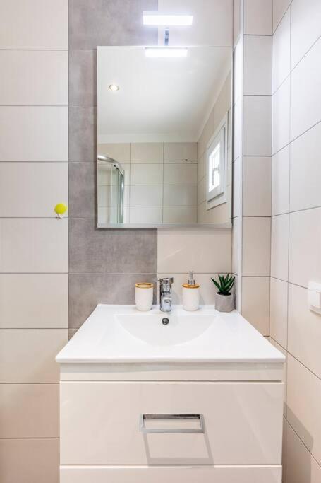 2 Bedroom Luxury Apartment Salonicco Esterno foto